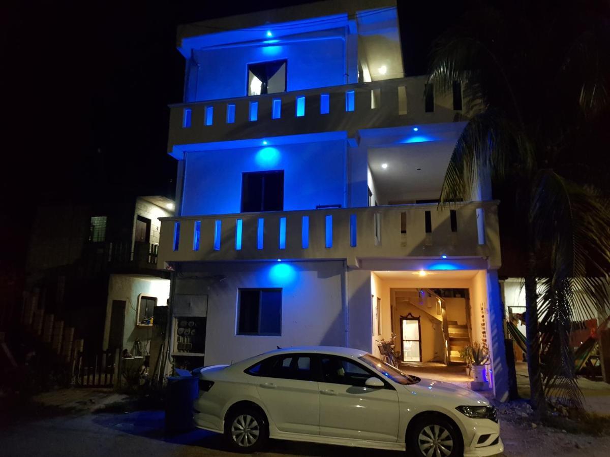 Ostello El Padrino Akumal Esterno foto
